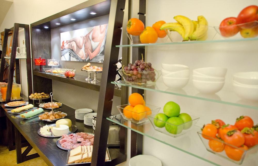 Hotel Plaza Opera Palermo Luaran gambar